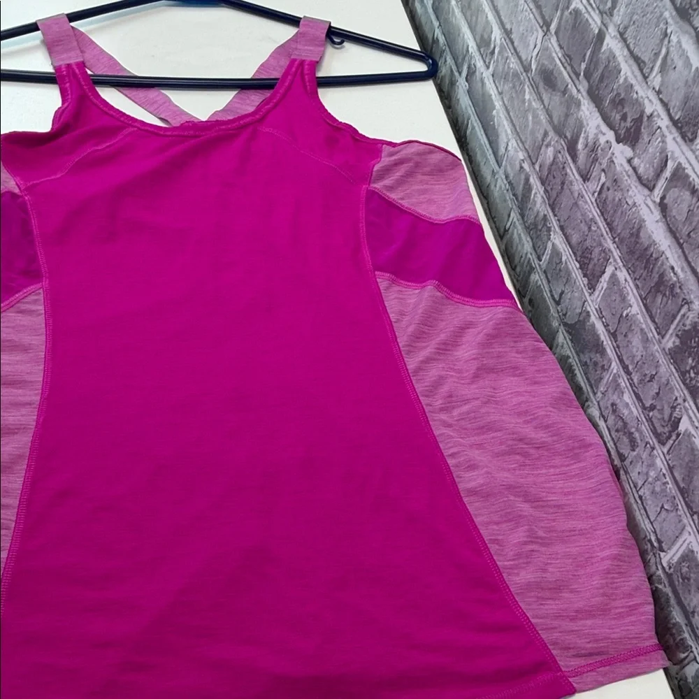Athleta racerback tank top‎ - Picture 5 of 8